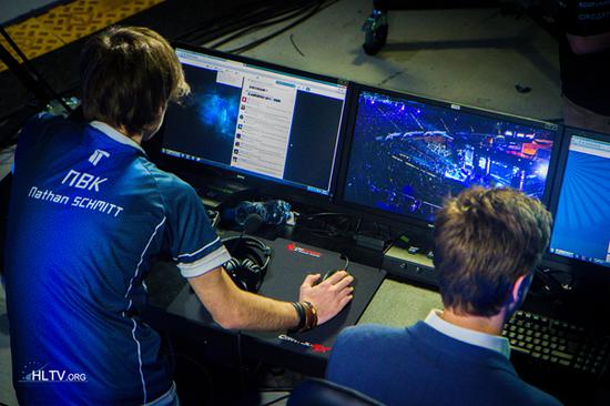 国服莱西奥出装与铭文推荐，泣血爆伤流玩法解析